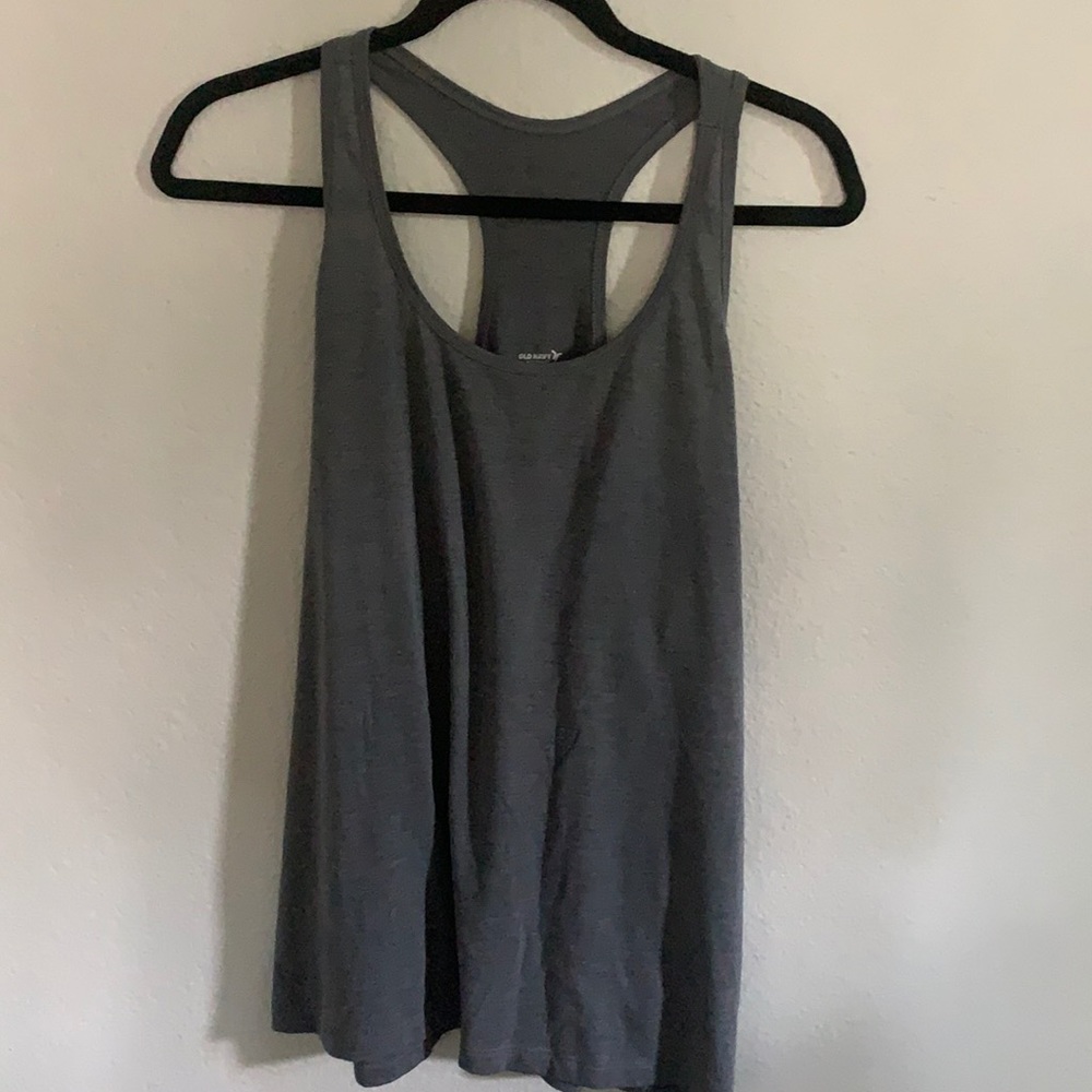 Women’s workout tank